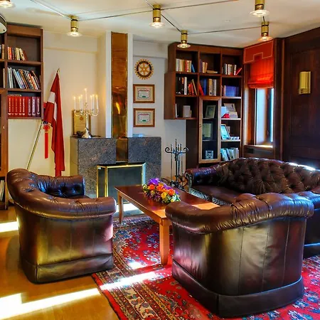Roma Hotel