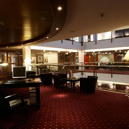 Hotel Roma 4*